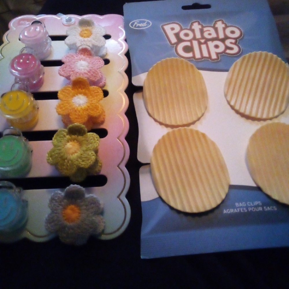 Hair clips for your beautiful baby.